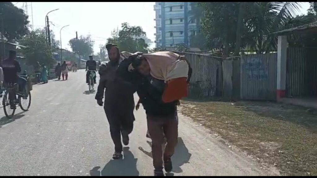Dead body on shoulder case: The truth was told to the chief minister by the husband of the deceased