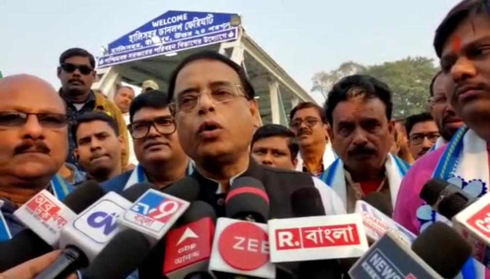 Environment Minister Snehashish Chakraborty said that environment-friendly cars will hit the roads in the coming days