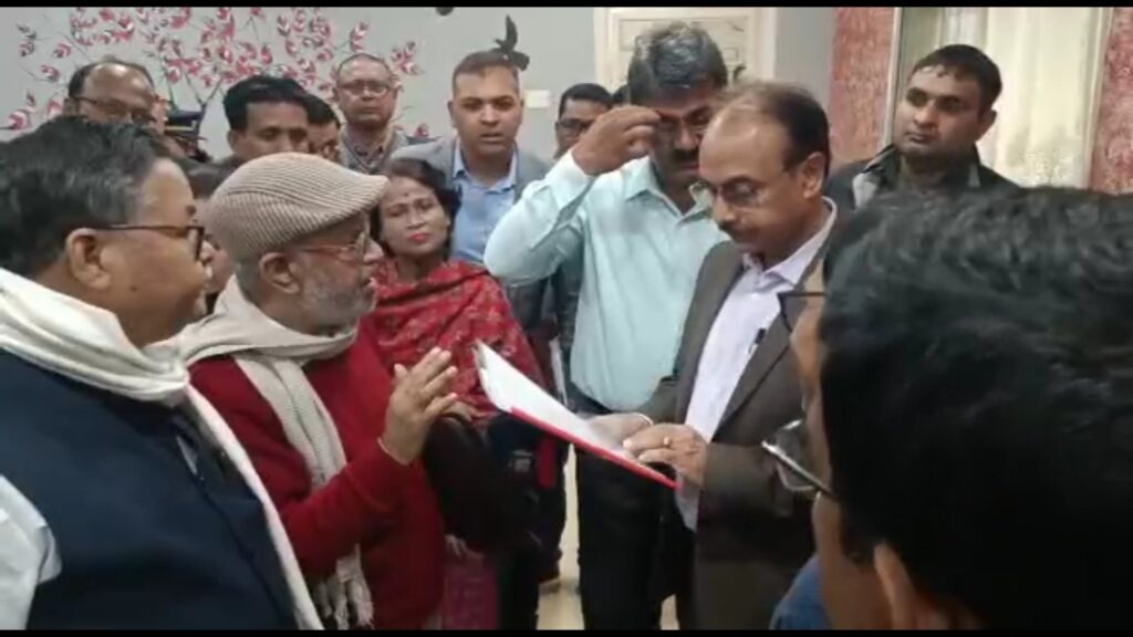 Railway DRM inspects Jalpaiguri Road Station in the morning