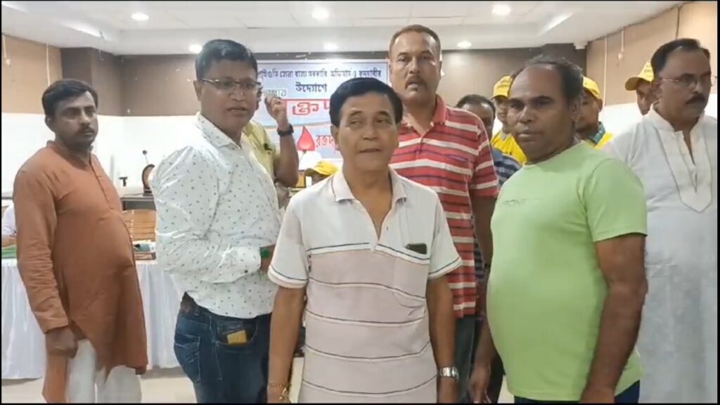 Blood donation on Rakhi Bandhan holiday