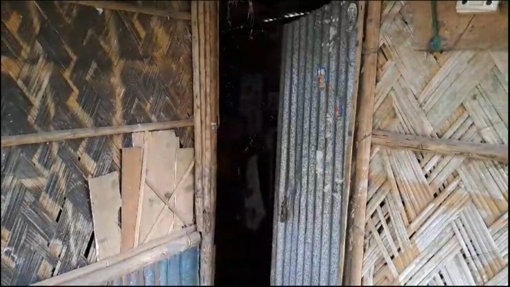 Residents of Jalpaiguri Sanu Para are terrified by the frequent thefts before Puja