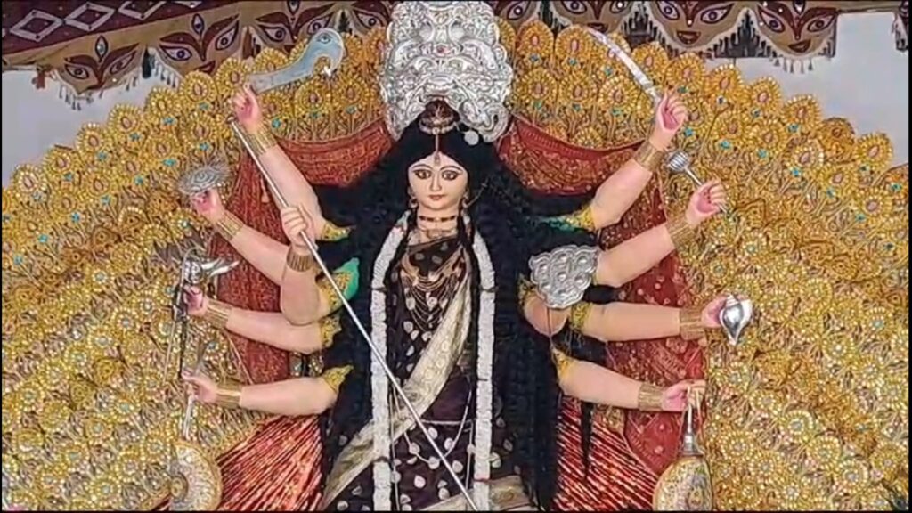 Jalpaiguri Baikunthapur Rajbari still has a ritual of sacrifice during Durga Puja