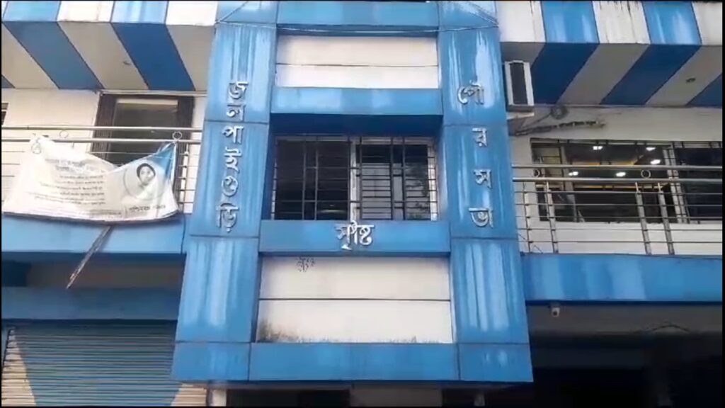 The work of embezzling money for various projects is going on in Jalpaiguri Municipality - BJP