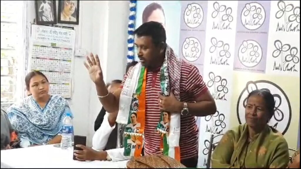 New District Youth Trinamool President in a meeting with the workers and councilors of various wards of Jalpaiguri Municipality