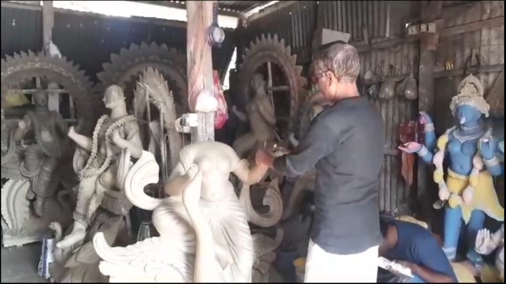 Saraswati Puja is about a month away; Potters in trouble?