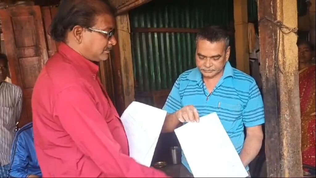 Another eviction notice by the railway to the traders of Jalpaiguri station market