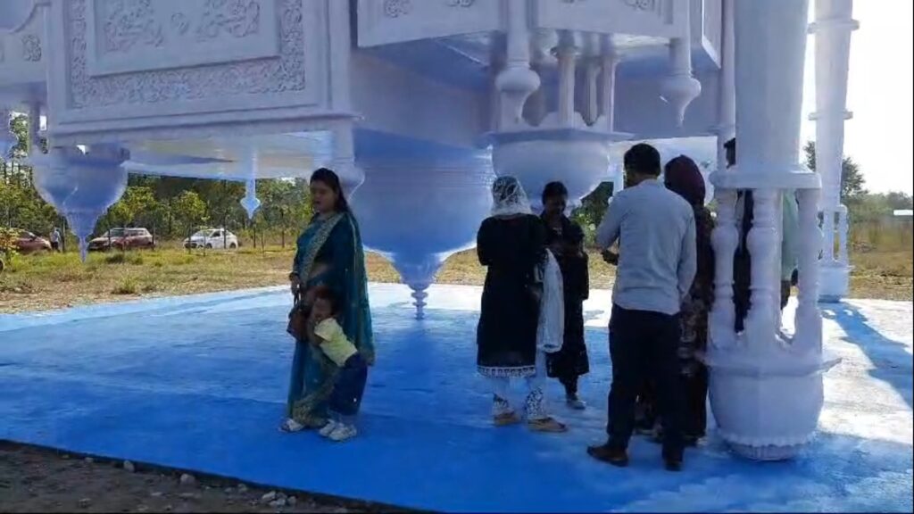 "Reverse Taj Mahal" for tourists in Duars opens amid controversy