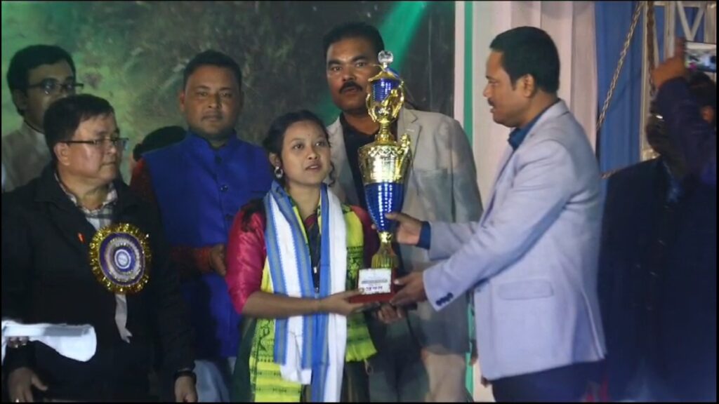 Sonali Barman the first-time winner of the state Bhavaiya competition