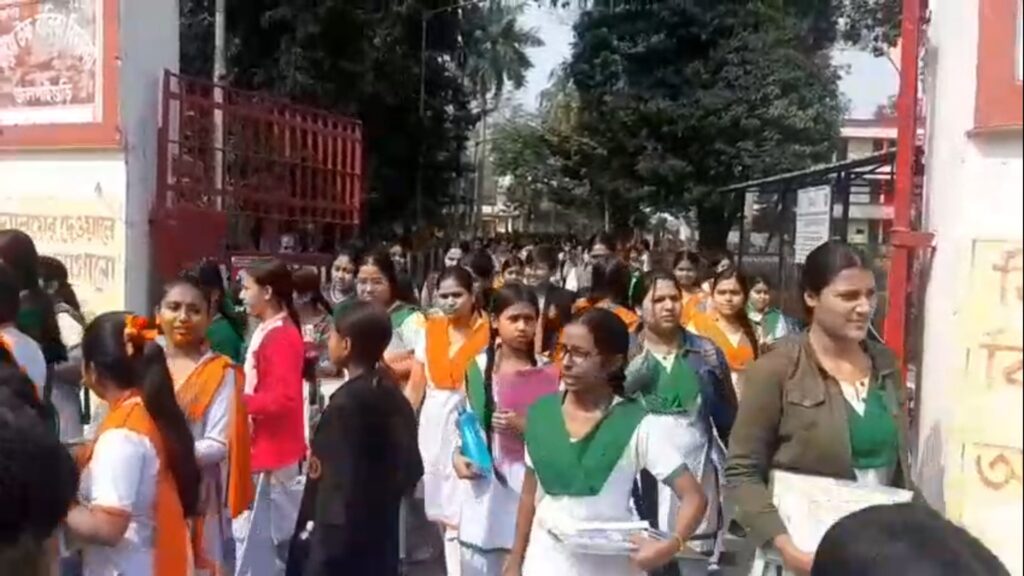 Higher Secondary English exam completed smoothly; happy examinees