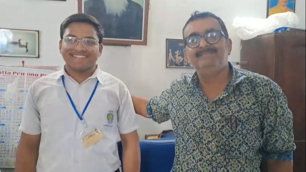 Sonaullah's student brightens Jalpaiguri's face despite Madhyamik debacle