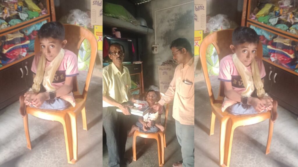 Two feet tall; 553 marks in Madhyamik! Nayan Dutta felicitated by State Disabled Conference