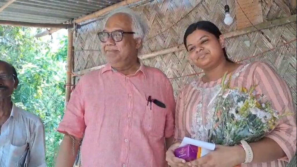 Jalpaiguri is proud of the achievements of Teesta bank girl Koel Goswami; MLA visits home to greet and support her