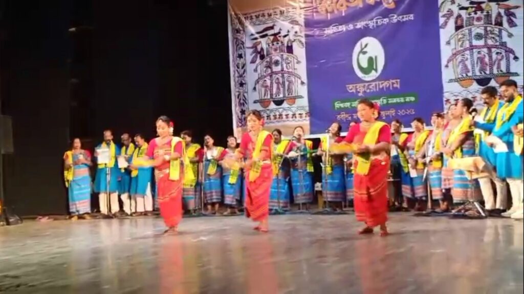 "Kolkata is awash in poetry" - A wave of life at the literary and cultural festival organized by Ankurodagam