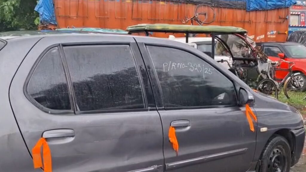 Bihar youth arrested by police for trying to sell stolen car
